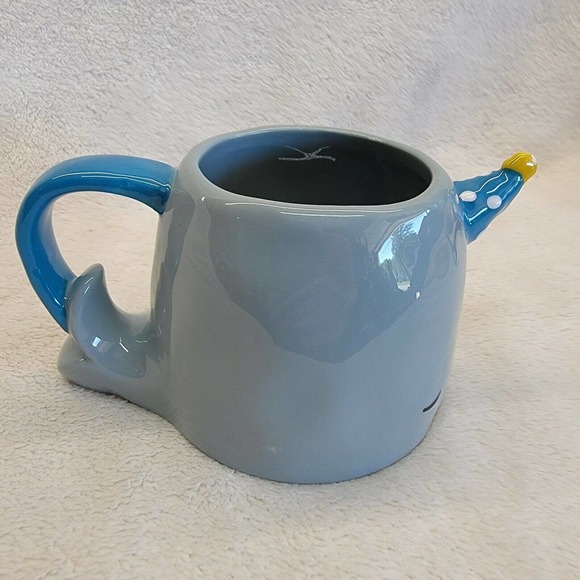 Narwhal Coffee Cup Brand TAG That Says WHALE HELLO THERE inside Cup - Picture 3 of 5